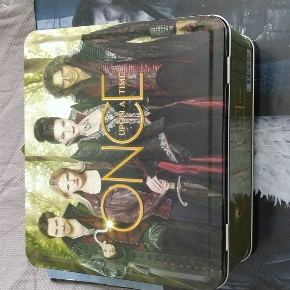 Small Once Upon A Time Lot - Picture 5 of 5